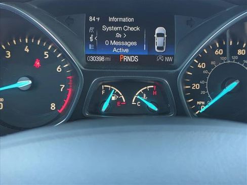 Used 2017 Ford Escape Titanium FWD image 8