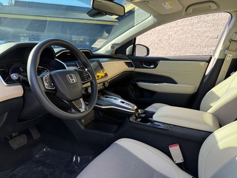 Used 2019 Honda Clarity Plug-In Hybrid image 15