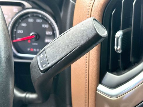 Used 2023 Chevrolet Silverado 3500 High Country image 21