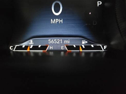 Used 2020 Jeep Cherokee Limited image 21