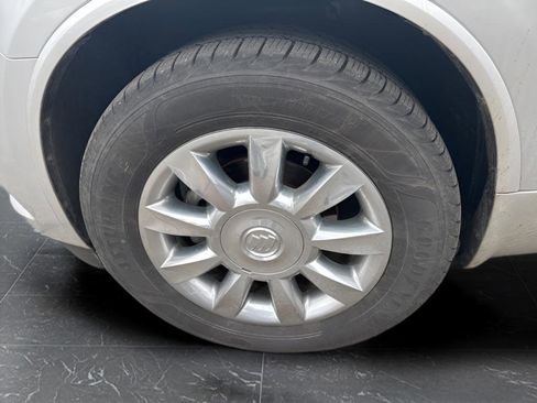 Used 2015 Buick Enclave Premium image 9