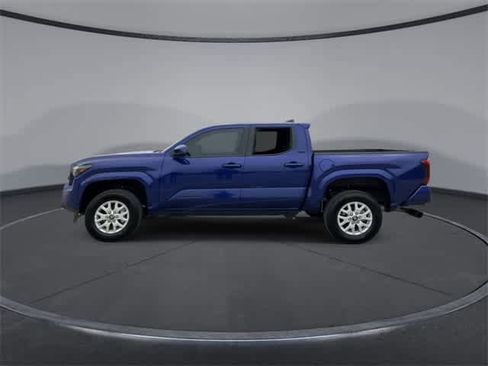 Certified 2025 Toyota Tacoma SR5 image 5