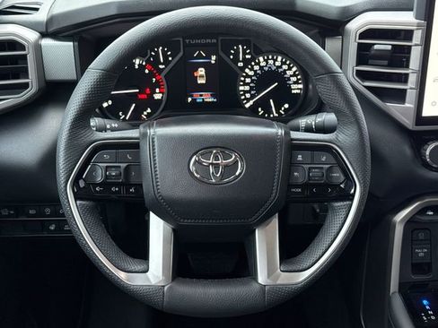 Used 2023 Toyota Tundra Limited AWD/4WD image 15
