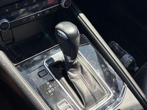 Used 2021 MAZDA CX-5 Touring FWD image 7
