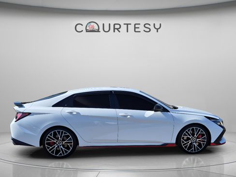 Used 2023 Hyundai Elantra N FWD image 6