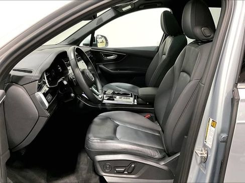 Used 2023 Audi Q7 3.0T Premium Plus w/ Premium Plus Package AWD/4WD image 15
