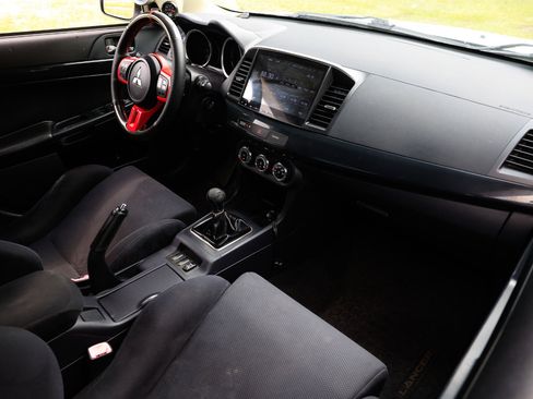 Used 2012 Mitsubishi Lancer Evolution GSR image 18