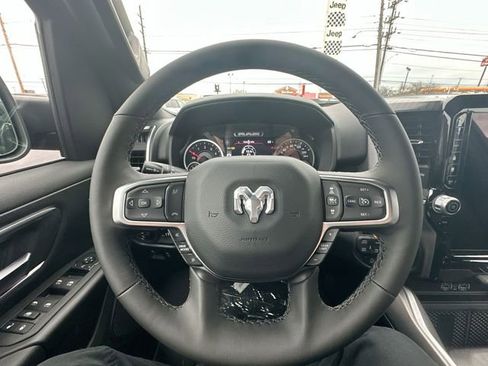 New 2026 RAM 1500 Big Horn AWD/4WD image 16