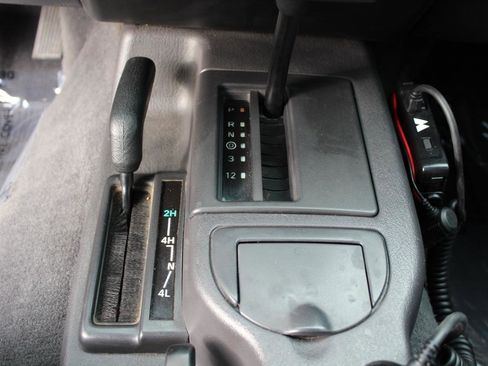 Used 2001 Jeep Cherokee Sport image 56
