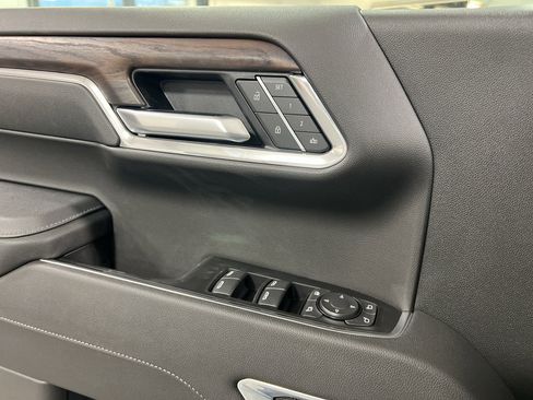 New 2026 GMC Sierra 1500 SLT w/ SLT Premium Plus Package AWD/4WD image 19