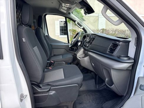 Certified 2025 Ford Transit 250 Low Roof w/ Exterior Upgrade Package RWD image 7