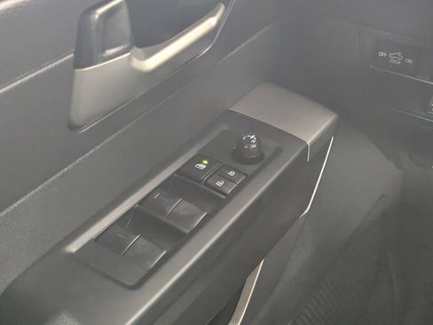 Used 2025 Toyota Tundra SR5 w/ TRD Off-Road Package AWD/4WD image 18