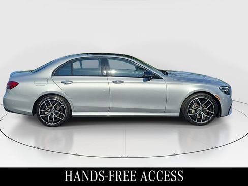 Used 2022 Mercedes-Benz E 350 Sedan image 7