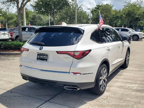 Used 2024 Acura MDX w/ Technology Package FWD image 7