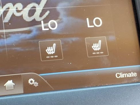 Used 2013 Ford Fusion SE FWD image 10