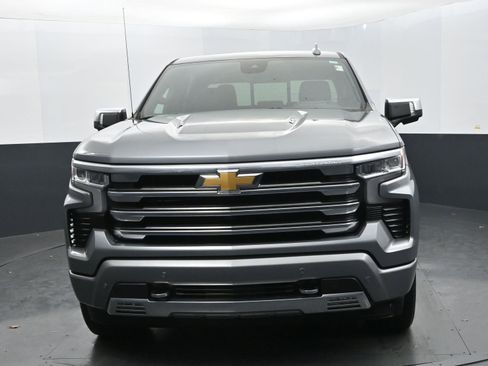 Used 2024 Chevrolet Silverado 1500 High Country image 8