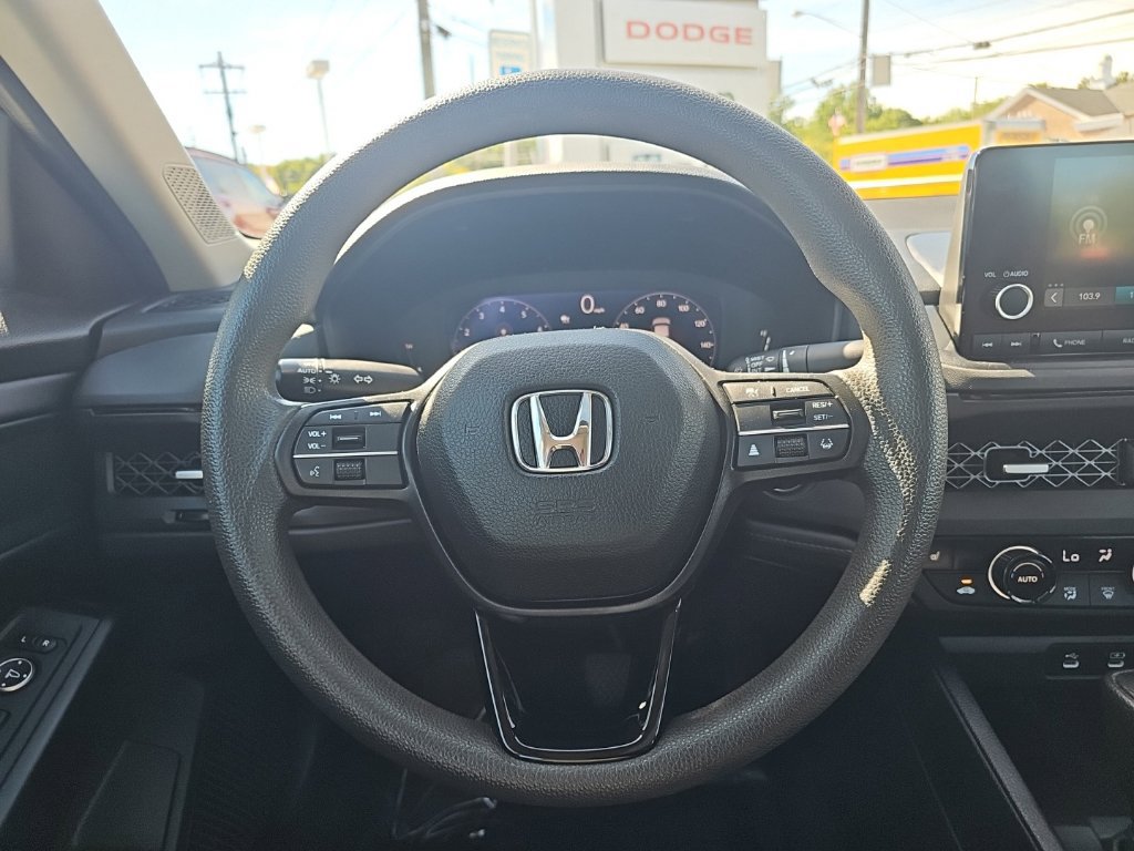 Used 2023 Honda Accord EX image 24