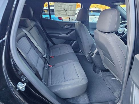 New 2026 Chevrolet Equinox LT image 25