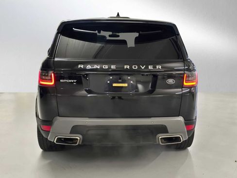 Used 2021 Land Rover Range Rover Sport SE image 4