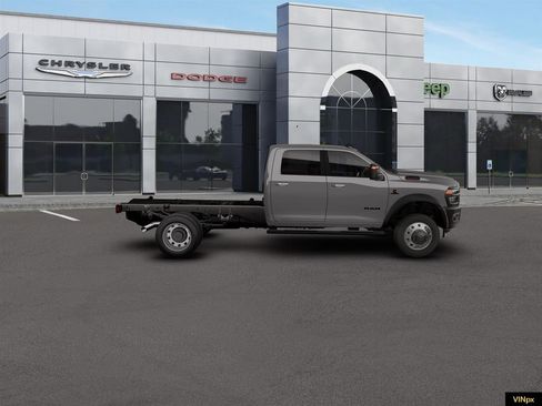 New 2026 RAM 4500 Tradesman w/ Laramie Trim Package image 5