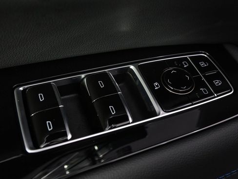 New 2026 Cadillac Escalade IQ Sport 1 w/ LPO, Floor Liner Package image 23