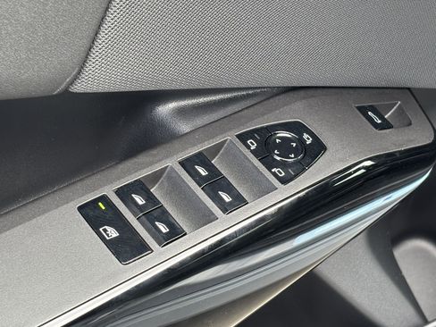 Used 2026 BMW X3 xDrive30 w/ Premium Package image 14