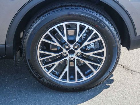 New 2025 Ford Escape SE w/ PHEV Premium Package image 11