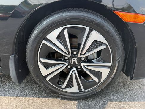 Used 2017 Honda Civic EX-T image 33