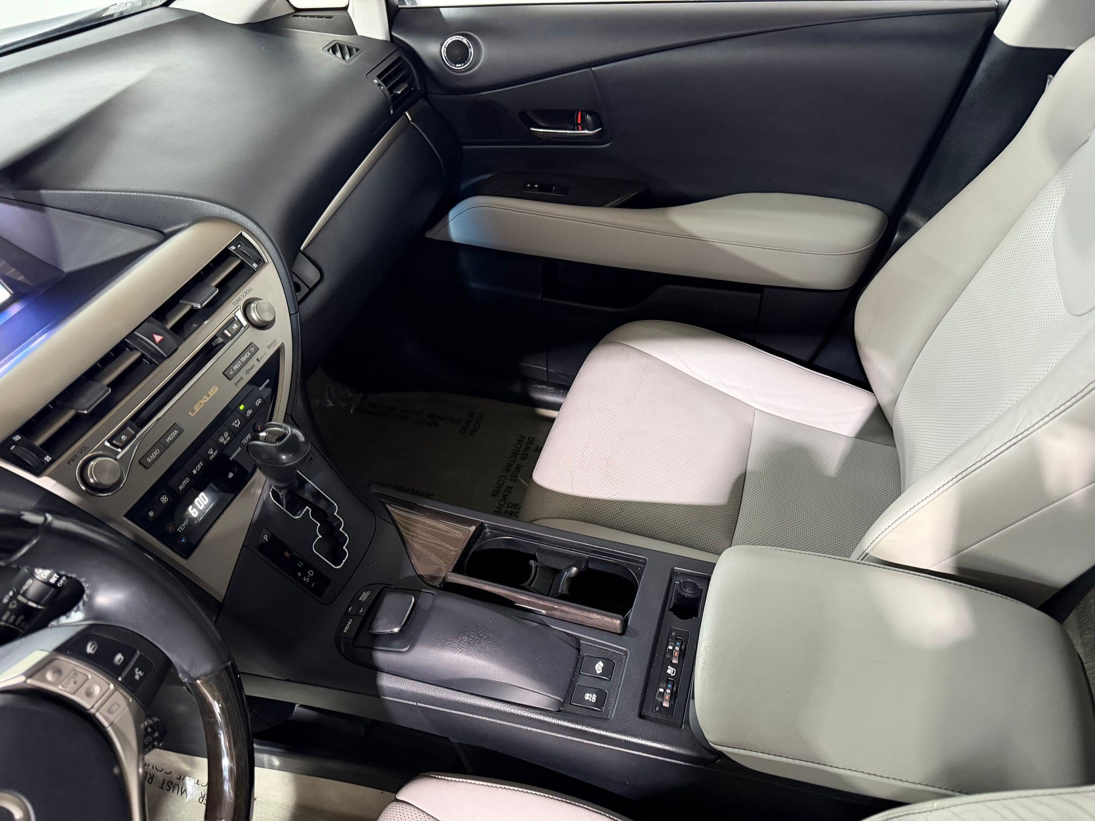 Used 2013 Lexus RX 450h FWD w/ Navigation Pkg image 38