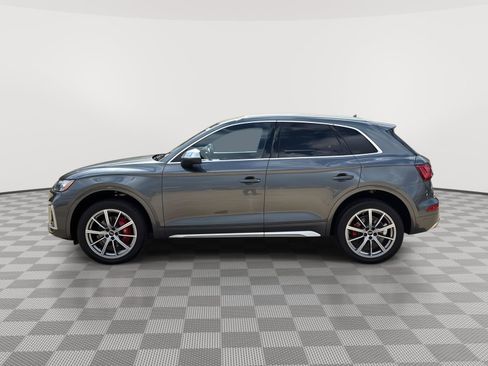 Used 2021 Audi SQ5 Premium Plus w/ Premium Plus Package image 2
