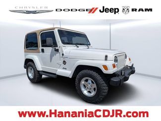 Used 2000 Jeep Wrangler Sahara AWD/4WD video 1