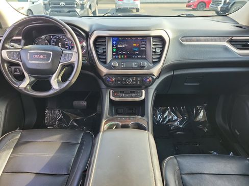 Used 2020 GMC Acadia Denali image 9