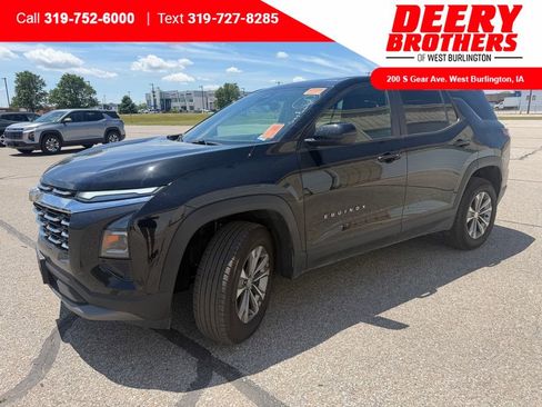 Used 2025 Chevrolet Equinox LT AWD/4WD image 1