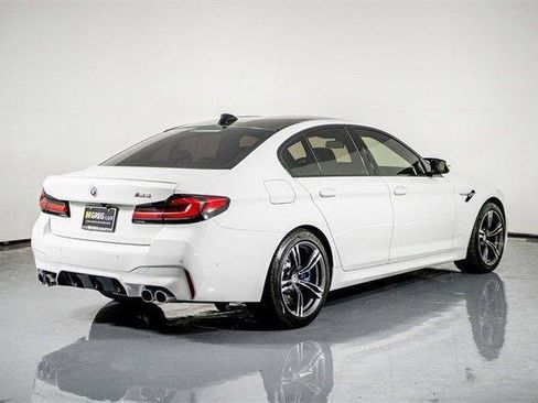 Used 2023 BMW M5 Base w/ Executive Package image 10