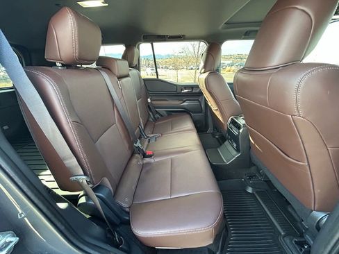 Used 2025 Toyota Land Cruiser image 32