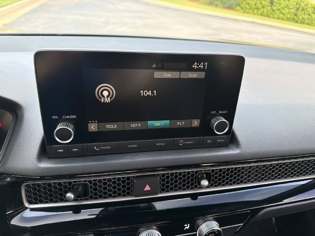 Used 2025 Honda Civic Sport image 27