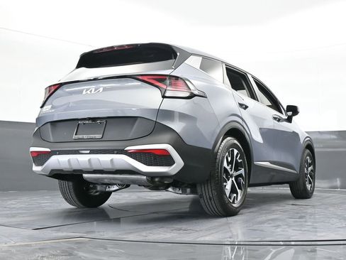 Used 2025 Kia Sportage EX image 62