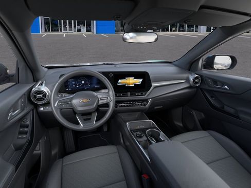 New 2026 Chevrolet Equinox LT FWD image 15