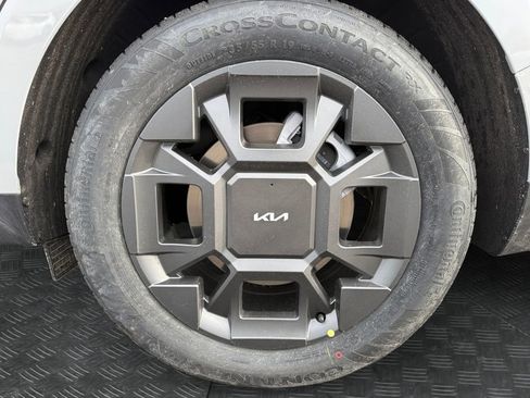 New 2026 Kia Carnival EX image 20