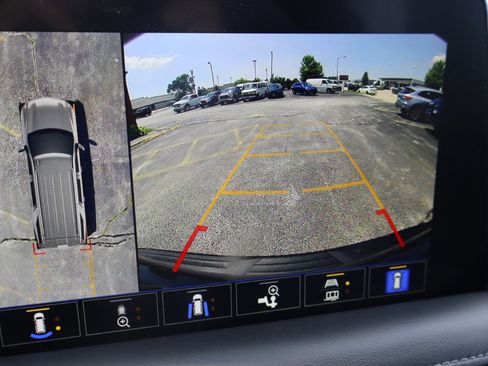 Used 2020 Audi A8 L 4.0T w/ Sport Plus Package image 8