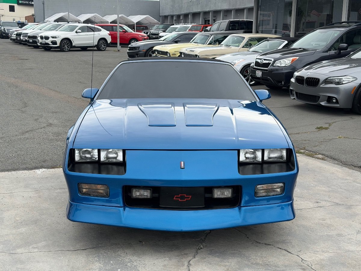 Used 1992 Chevrolet Camaro Z28 RWD image 4