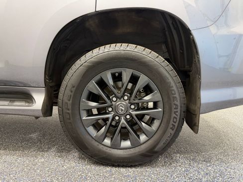 Used 2023 Lexus GX 460 Premium w/ Premium Package AWD/4WD image 12