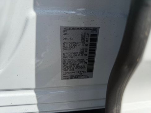 Certified 2025 Nissan Murano SL AWD/4WD image 35