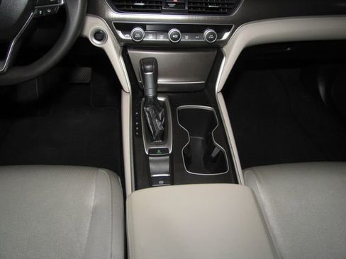 Certified 2020 Honda Accord LX image 15