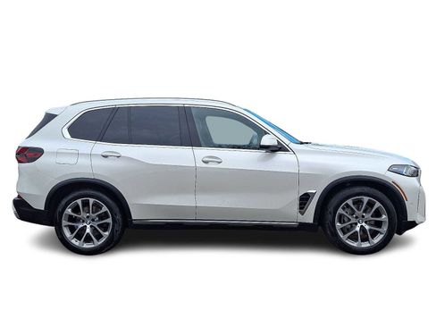Certified 2024 BMW X5 xDrive40i w/ Premium Package image 7