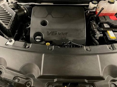 Used 2024 Chevrolet Traverse RS w/ LPO, Floor Liner Package image 6