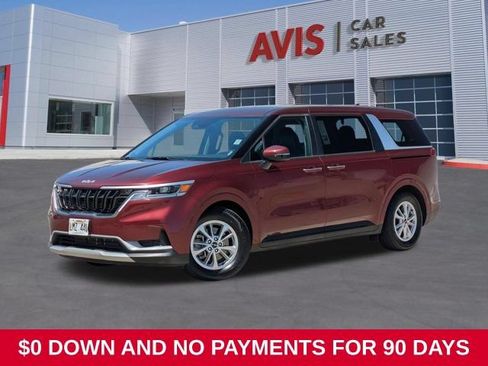 Used 2023 Kia Carnival LX FWD image 1