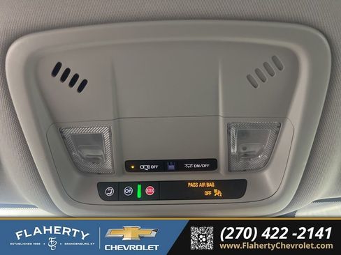 Used 2024 Chevrolet Malibu LT image 33