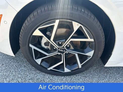 Used 2025 Kia K5 EX image 28