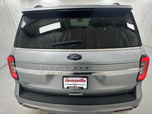 Used 2024 Ford Expedition Max Limited image 4